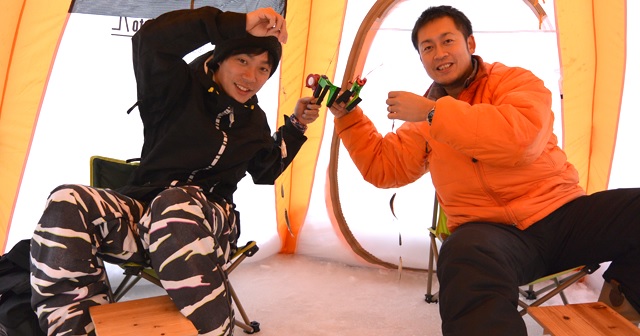 ”運良く”ベストシーズンで大漁！！富良野 金山湖(北海道)でワカサギ釣り！！体験レポート