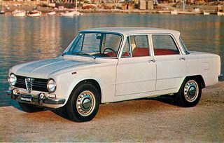 【世界の自動車年鑑】 第141回「アルファ・ロメオ ジュリア1300ti」（1970年モデル）