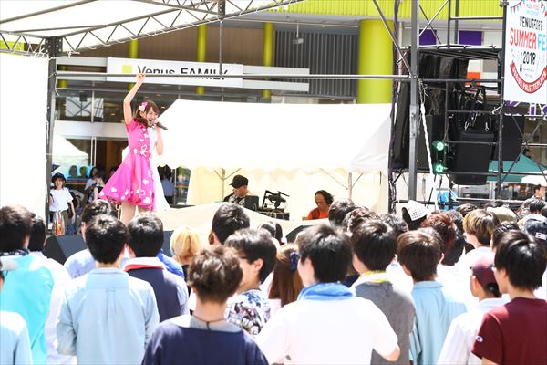 芹澤優 1stシングル「最悪な日でもあなたが好き。」を1000人前に初お披露目！