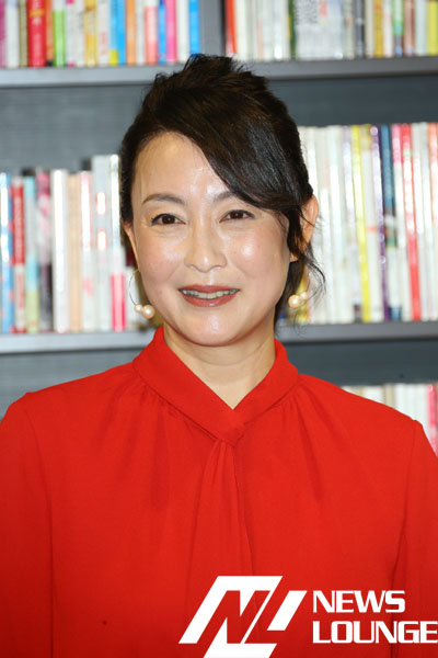 床嶋佳子 初スタイルブック発売きっかけは「50歳になって本当に肌を褒められた」