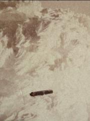 これが世界最古のUFO写真？ 19世紀後期に撮影された葉巻型UFO
