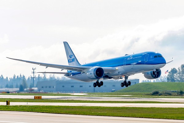KLMオランダ航空（787−9）