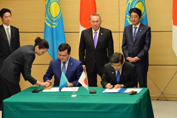 日本とカザフスタン間、直行便の就航可能に　航空取り決め合意
