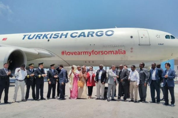 ターキッシュ・エアラインズ、ソマリアへ人道支援物資輸送