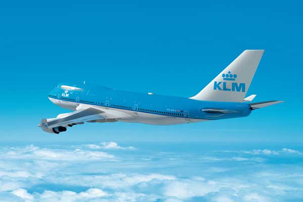 KLMオランダ航空、欧州8都市への運航再開　マスク着用義務付けも