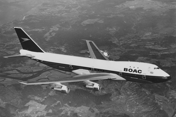 ブリティッシュ・エアウェイズ、BOAC塗装のボーイング747型機就航　2023年まで運航