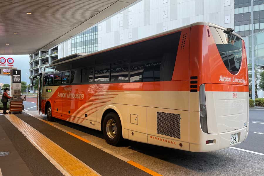 東京空港交通、「入国者専用バス」の運行開始　羽田・成田空港から赤坂・新宿のホテルへ