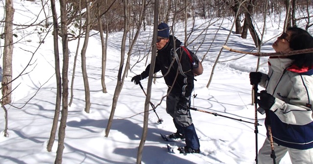 この冬は『スノーシュー（snowshoeing）』で雪山を満喫しよう！