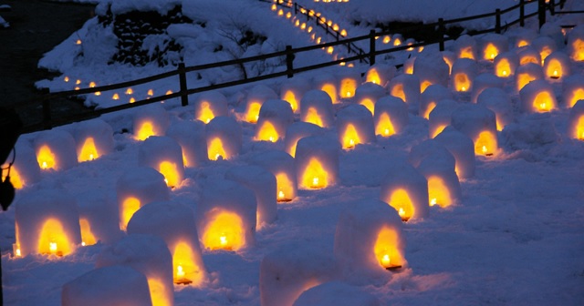 湯西川温泉かまくら祭