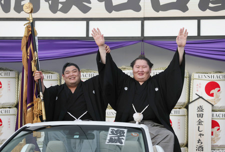 もがいた大器、ようやく花＝逸ノ城、横綱の背中追い―大相撲名古屋場所