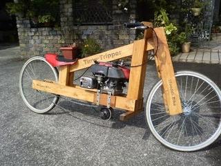 【これ動くの？】木のバイクを手作りしちゃった男