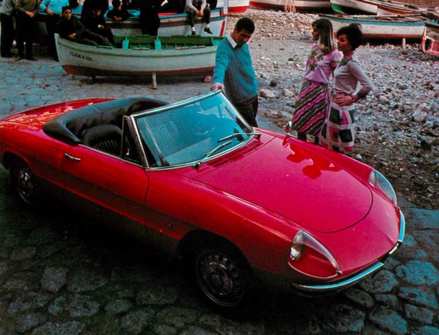 【世界の自動車年鑑】 第8回「アルファ ロメオ スパイダー 1600」（1969年モデル）