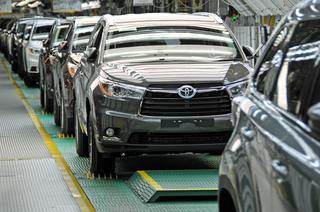 【ニュース】国内乗用車メーカー8社の2016年総世界生産は2743万台に