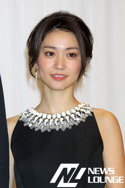 大島優子、2人芝居で“下ネタ”セリフ連発！鈴木おさむ氏「その言葉が僕が伝えたいむき出しのこと」