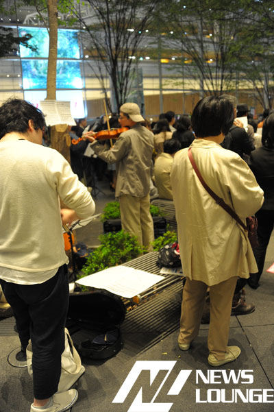 東京国際フォーラムで一般人らが「ジュピター」演奏のワケ！Wアンコールなどで熱狂に