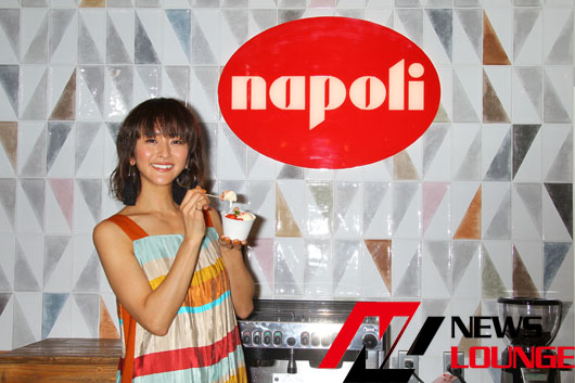 クリス-ウェブ佳子 広尾の新店舗「napoli 広尾店」でできたてアイスに舌鼓！娘の反応とは？