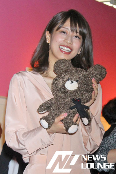 カトパン、サプライズの誕生日プレゼントに興奮！結婚時期や子供は「いつもその夢は近くにある」