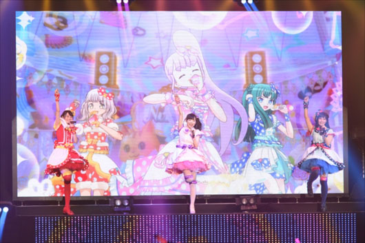 アイドルタイムプリパラ サマーライブ演出満載の昼の部！茜屋日海夏ゆい、にの、みちるを「保護者のような気持ちで見守って」