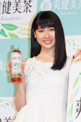 土屋太鳳、交際報道には触れず 生まれ変わったら「イルカになりたい」