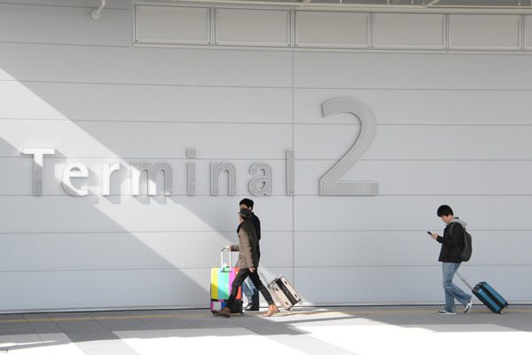 航空各社、5日の関空発着便で欠航決める　空港閉鎖の影響