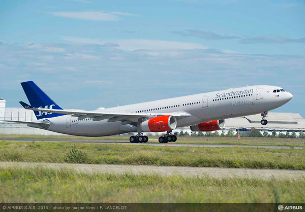 スカンジナビア航空（エアバスA330-300型機）