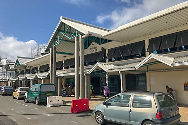 ニューカレドニア　マジェンダ空港