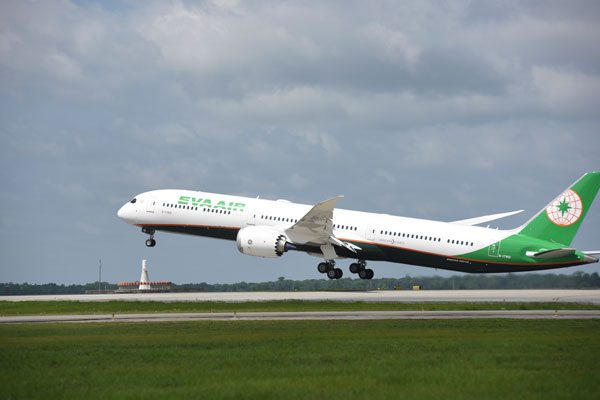 エバー航空（ボーイング787-10型機）