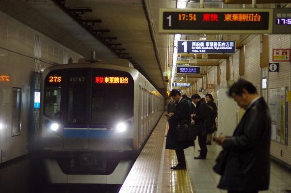 東京メトロ、台風接近で東西線・有楽町線の地上区間を計画運休　大幅なダイヤ乱れの恐れ