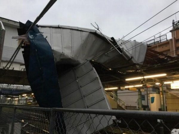 JR東日本千葉支社、きょうの不通区間運転再開断念、あすも一部運休　成田空港アクセスも不透明