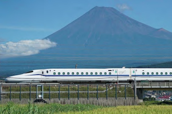 のぞみ号で首都圏発大阪日帰り1.5万、関西発東京1泊2日1.6万から！　JR東海ツアーズなど、東海道新幹線利用で「ひさびさ旅割引」発売