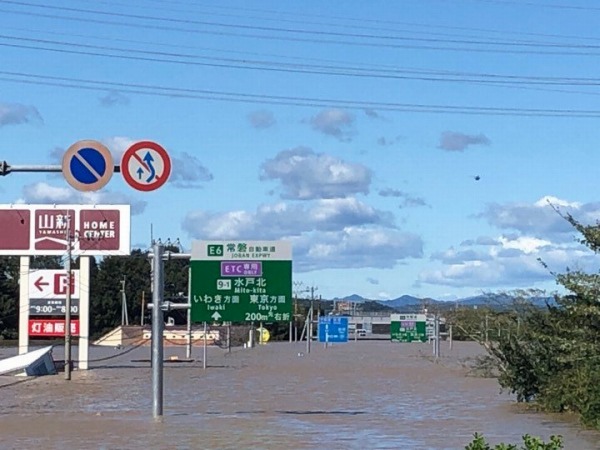 国交省や高速道路各社、台風19号の災害復旧進める　国道20号も全通