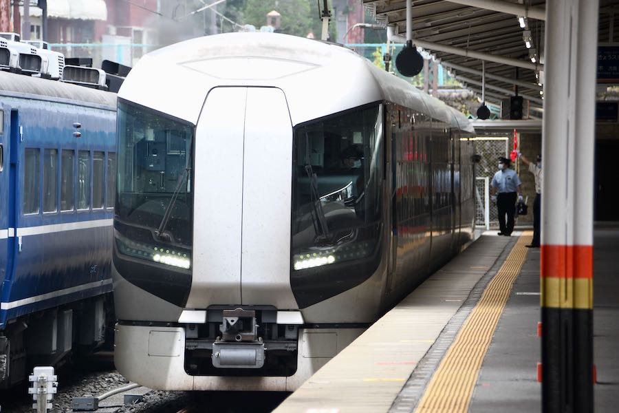 東武鉄道、隅田川橋梁「サクラトレイン」を運行　3月22日～4月2日