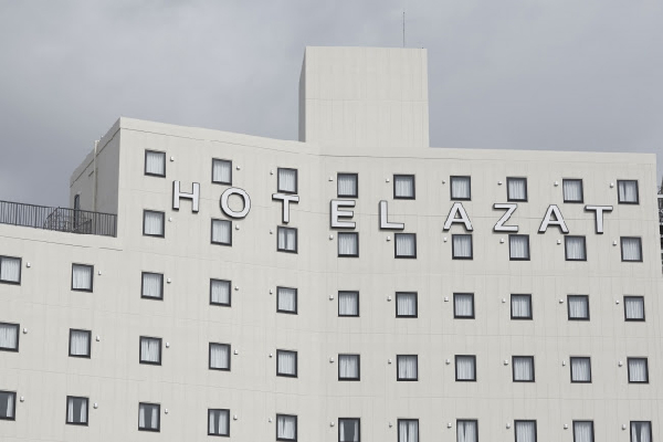 「HOTEL AZAT」、那覇・安里駅前にオープン　ベストウエスタンを改装