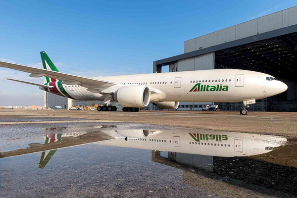 アリタリア-イタリア航空、完全国有化へ　新会社に引き継ぎ、現地報道