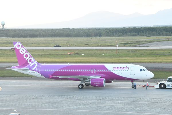 ピーチ機、福岡空港で着陸時にトラブル　重大インシデントに認定