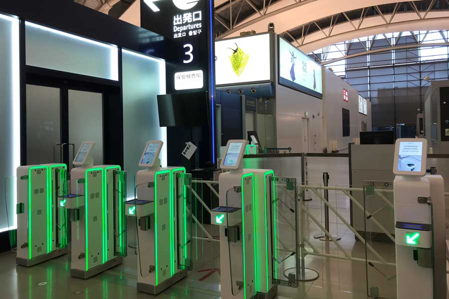 関西国際空港、T1国際線出発口に自動化ゲート導入
