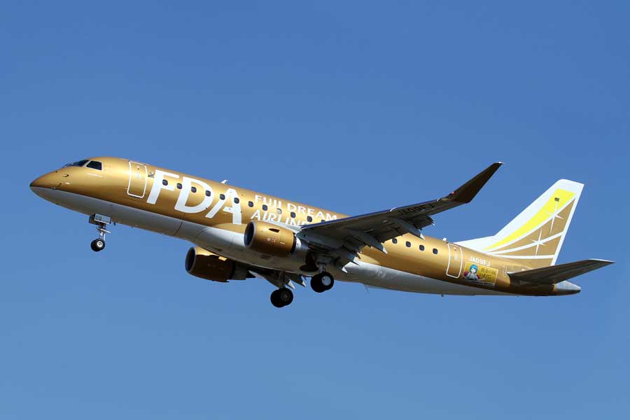 フジドリームエアラインズ、ゴールド9号機のネーミングライツ契約延長　「黄金の國、いわて。」号、21年3月まで運航