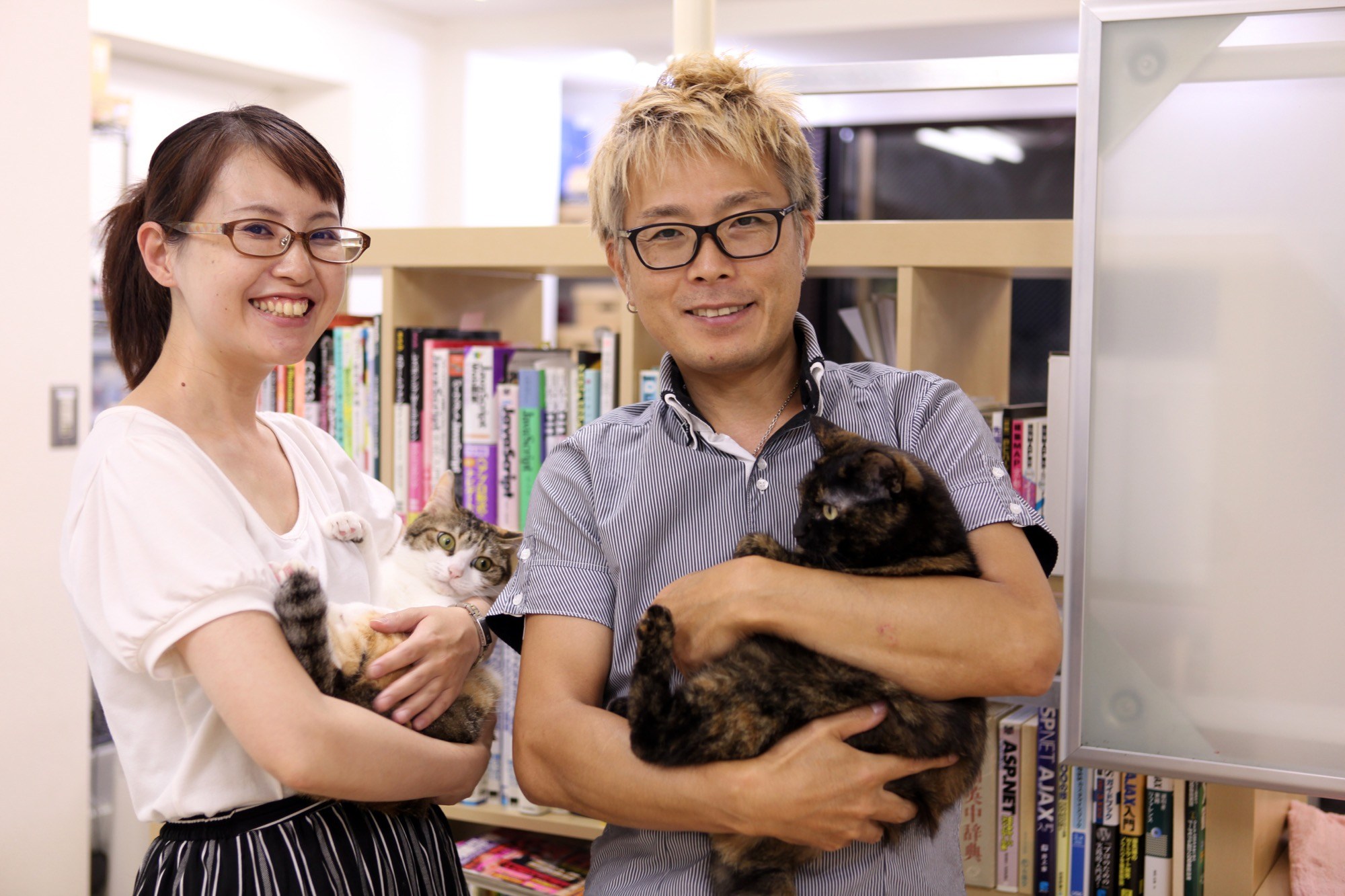 猫とはたらくvol.01「目的は、猫を職場で飼うことではなく、保護できる猫を増やすため」